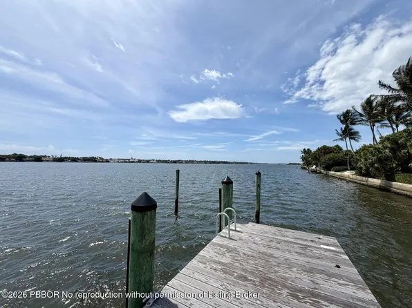 690 Island Dr, Palm Beach, FL 33480