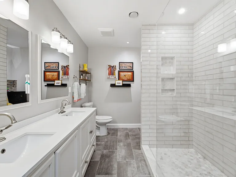 6932 Fairfax Dr #100 — Photo 30