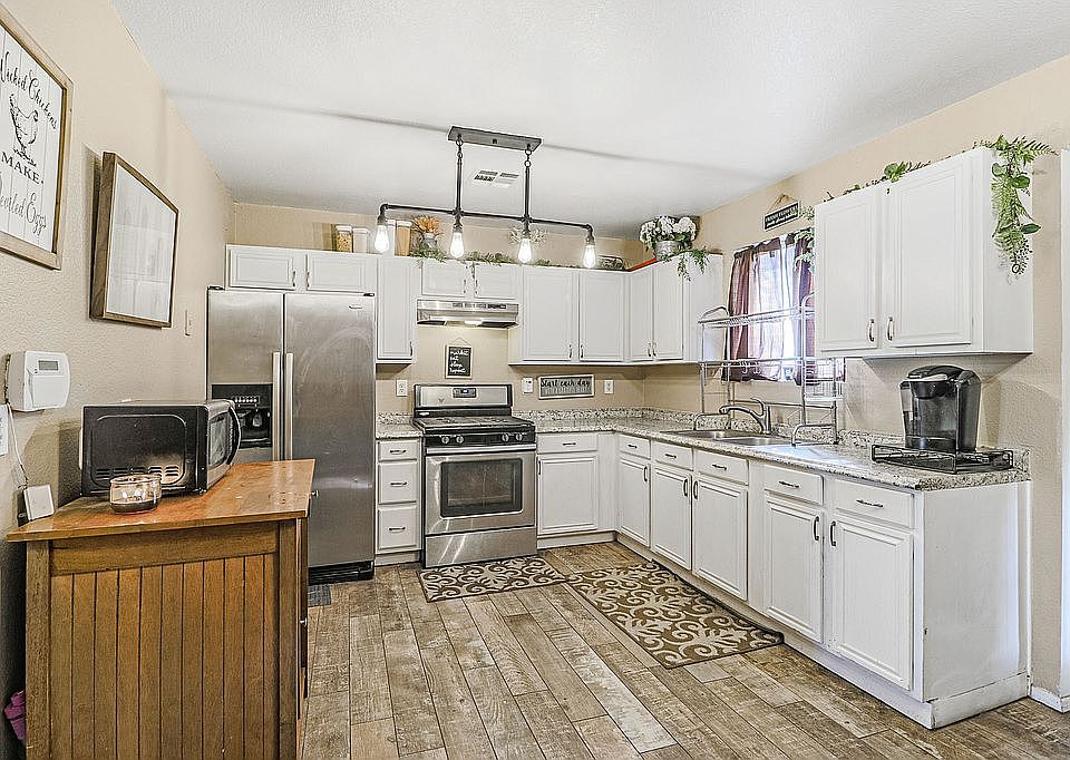 1st image of 8709 E University Dr