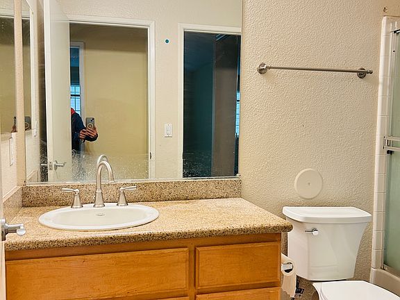 5th image of 2662 Somerset Park Cir