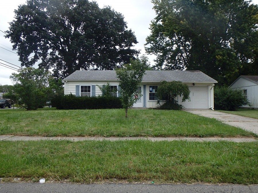 1st image of 942 Fairwood Ave