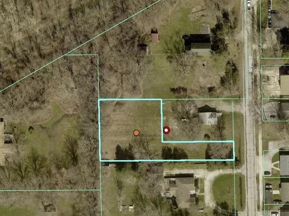 540 S 23rd St, Chesterton, IN 46304