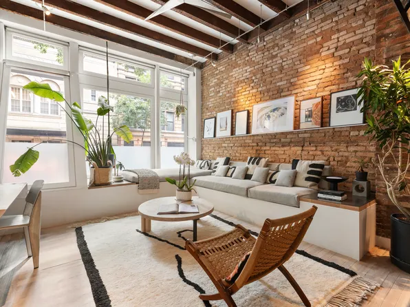 21 Bleecker Street image 1 of 7