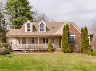 7 Carol Dr, Windham, ME 04062
