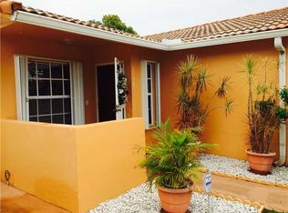 1232 SW 138th Ct, Miami, FL 33184