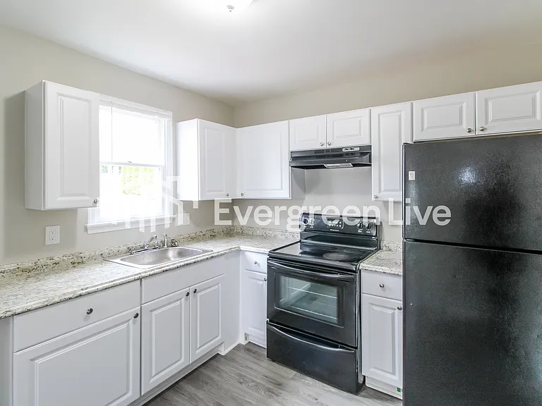 9906 Maidbrook Rd — Photo 5