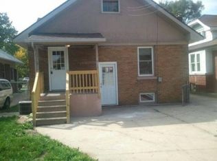 734 Lebanon St, Aurora, IL 60505