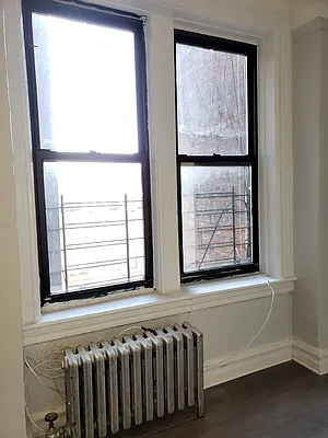 Rented by Signature Property Realty | media 31