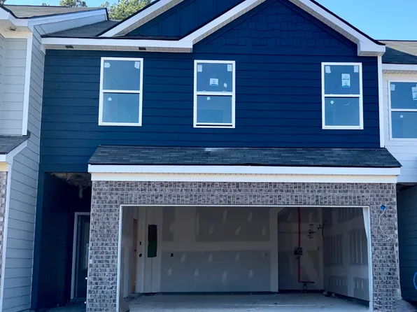 5427 Biltmore Dr, Atlanta, GA 30349