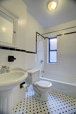 Rented by Corcoran | media 1