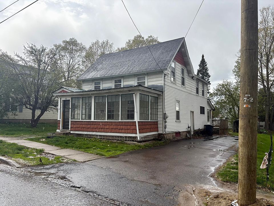 1st image of 20 Shepard St