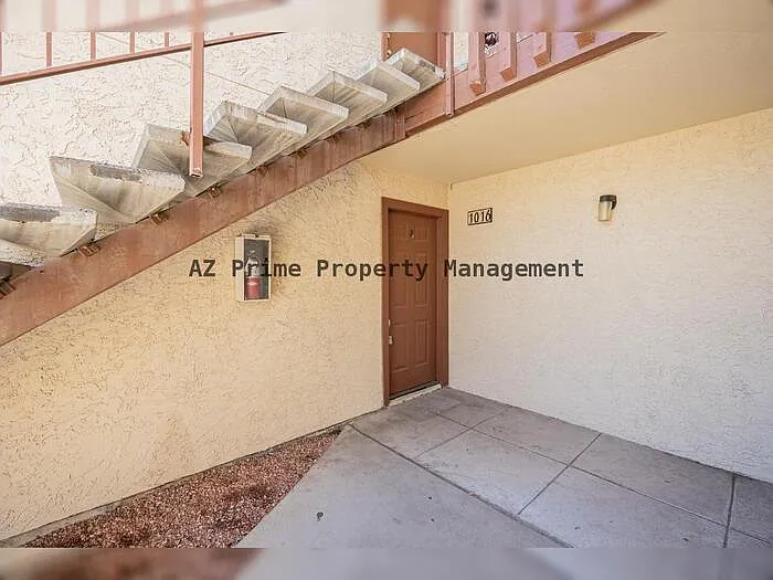 2 bed, 1.0 bath, 792 sqft, $1,495 — Photo 3