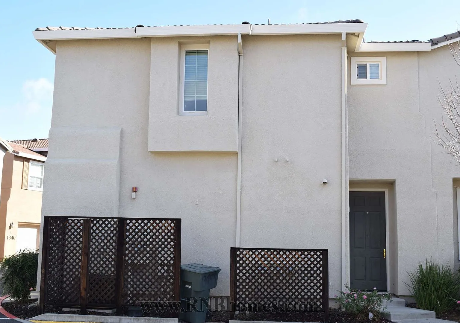 Incline Drive 1345 Unit 1 — Photo 3