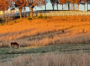 5 & 520 N Lowe Rd, Crossville, TN 38571