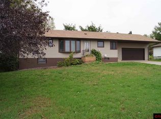 24 Fiemeyer Dr, Courtland, MN 56021