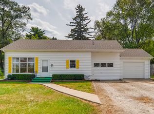 3709 Bull Valley Rd, McHenry, IL 60050