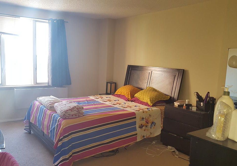 Sun drenched master bedroom. Very spacious, furnished with q