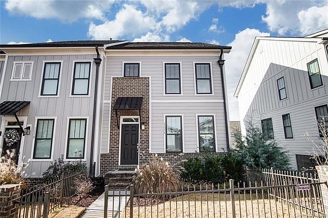 1st image of 113 Capital Ave