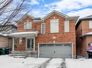 11 Four Seasons Cir, Brampton, ON L7A 2A8