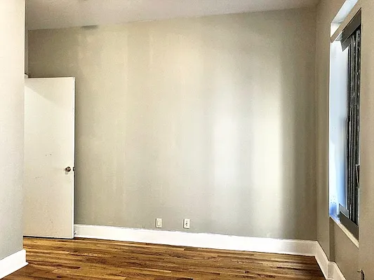 Rented by Matthew Gros-Werter, LREB  | media 34