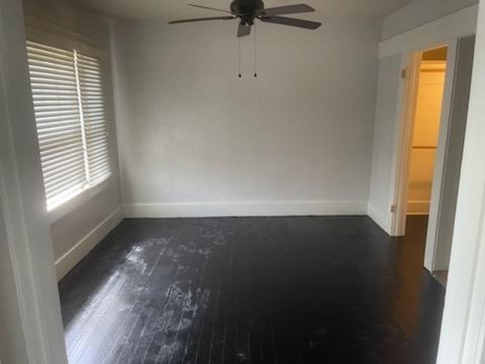 1st image of 2201-2211 California Ave #6