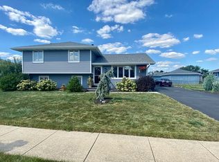 3827 Jonathan Simpson Dr, Joliet, IL