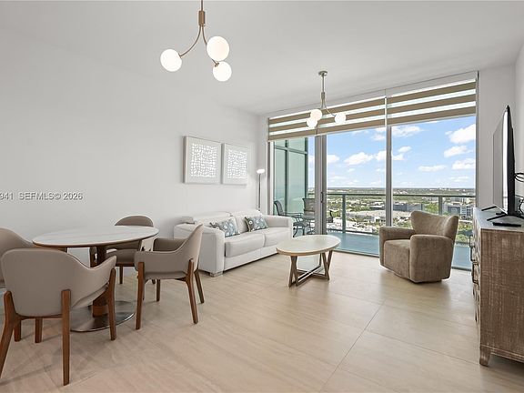 3rd image of 2411 Laguna Cir #2107