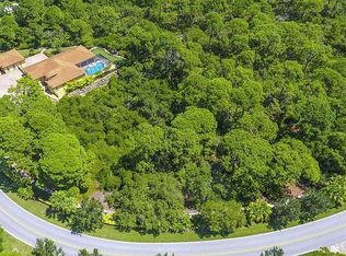 272 N Point Rd, Osprey, FL 34229