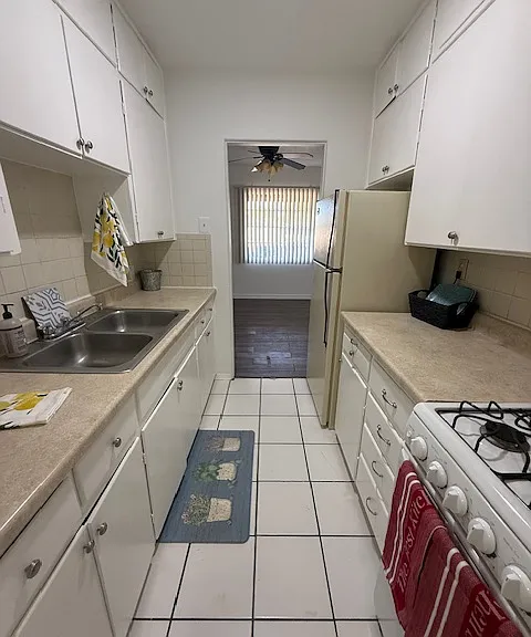 7235 N 55th Ave — Photo 12