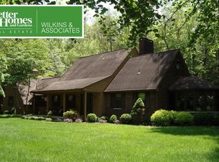 599 Pensyl Creek Rd, Stroudsburg, PA 18360