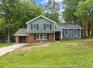 1307 Buckingham Rd, Garner, NC 27529