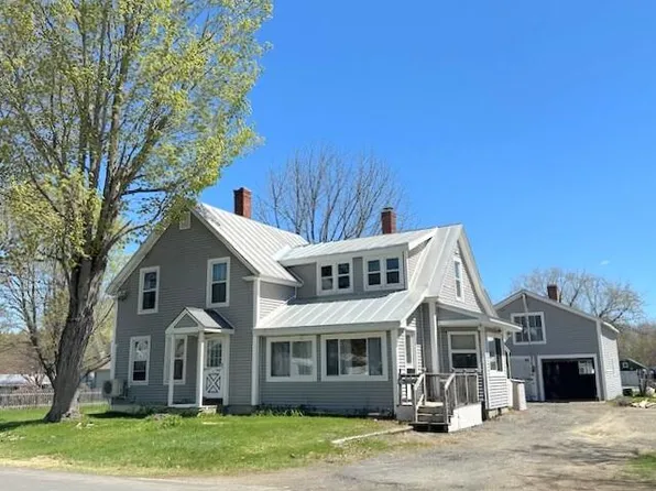 17 Spring Street, Madison, ME 04950