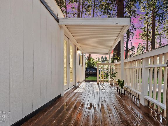 3rd image of 12 Rim St