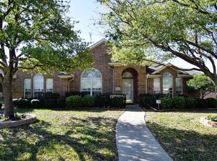 2902 Chaha Rd, Rowlett, TX 75088
