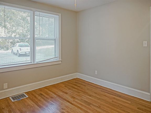 4th image of 773 Duncan Park Dr