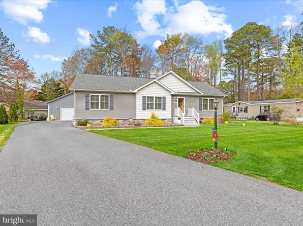 37137 Mississippi Dr, Frankford, DE 19945