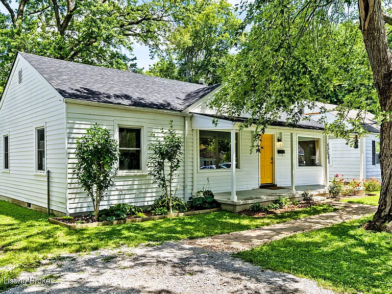 4207 S 1st St — Photo 1
