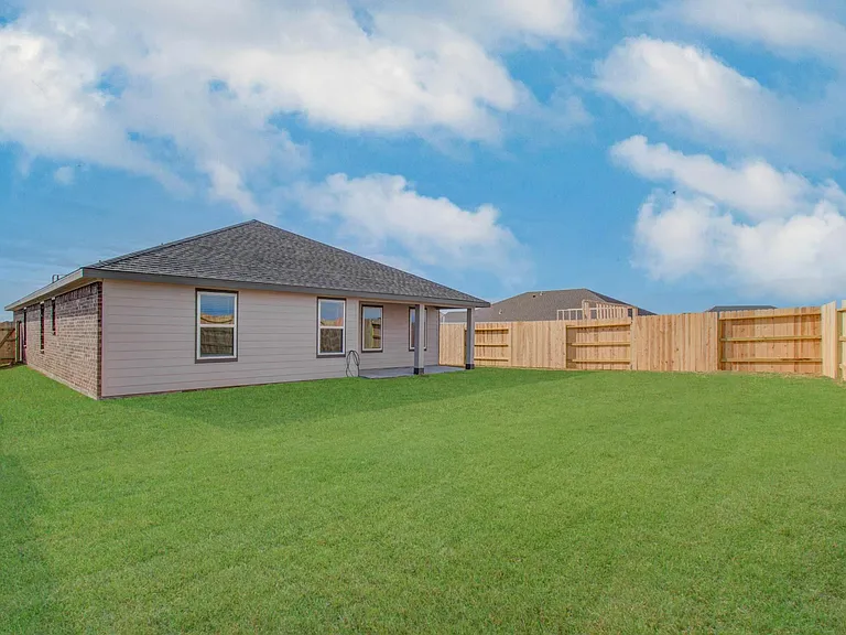 13922 Bay Crst — Photo 37