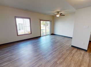 1103 Delaware Ave UNIT 10, Ames, IA 50014