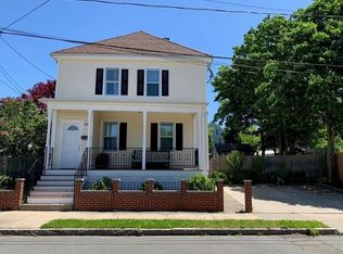 386 Ash St, New Bedford, MA 02740