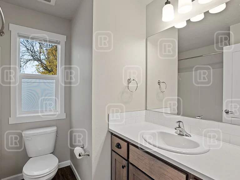 17020 E Knox Ln #1 — Photo 32