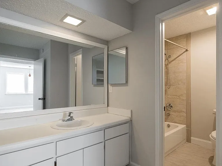 210 Appleby Mews Dr #115 — Photo 7