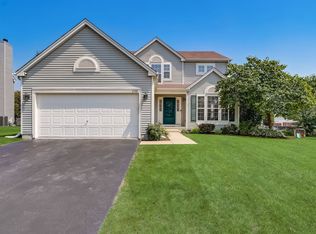 248 W Winding Trail Cir, Round Lake, IL 60073