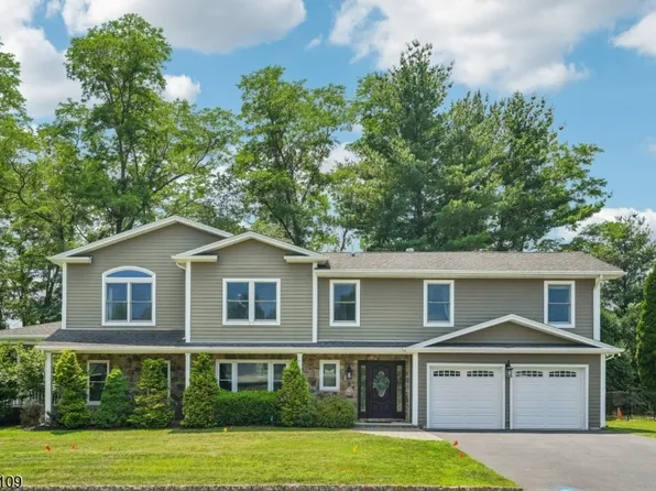 23 Chicopee Dr, Wayne Twp., NJ 07470