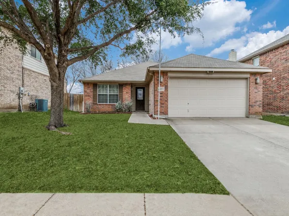 632 Condor Trl, Saginaw, TX 76131