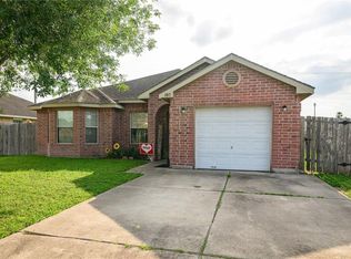 1917 Vista Verde Cir W, Harlingen, TX 78552