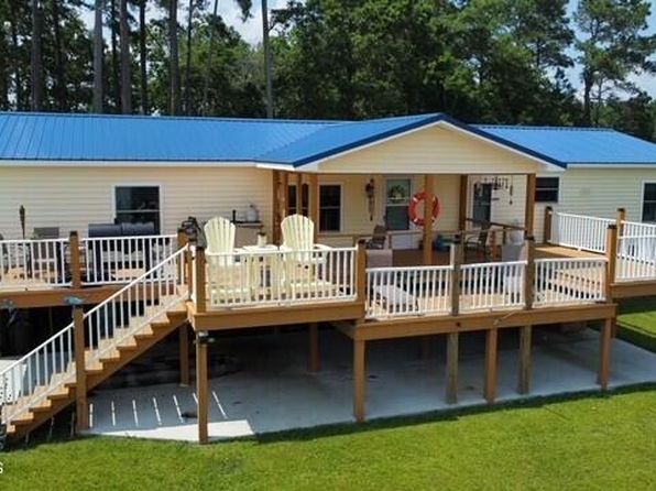 211 Riverview Lane, Belhaven, NC 27810