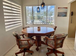 2840 Cynthia Ln APT 201, Lake Worth, FL 33461