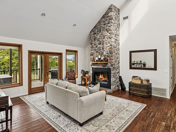 14th image of this home