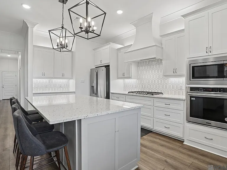 4361 Boulonnais Ave — Photo 7